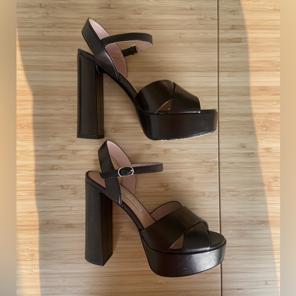Platform chunky heels, genuine Italian leather